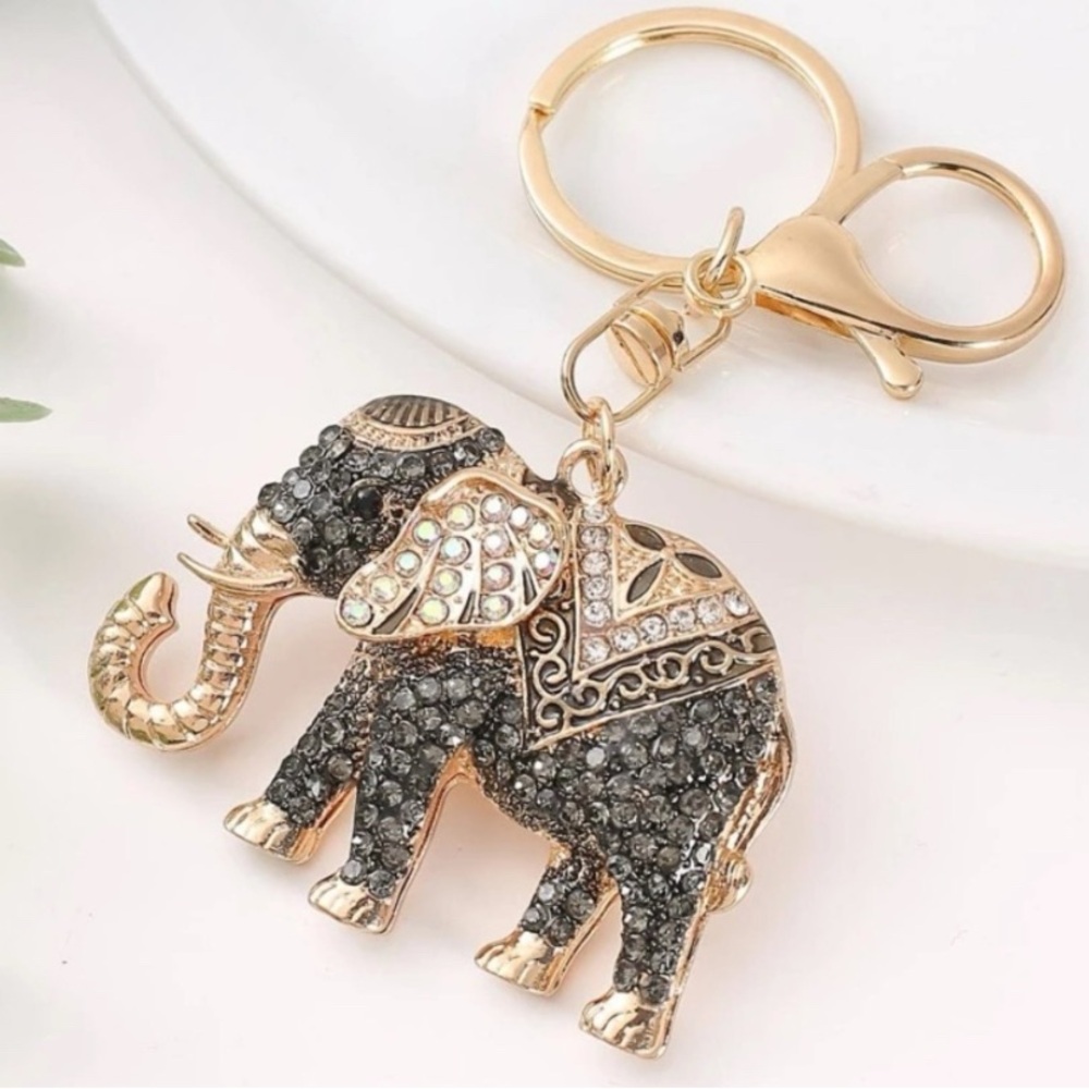 Rhinestone Elephant Bag Charm 4 Colors Available! - Picture 4 of 8